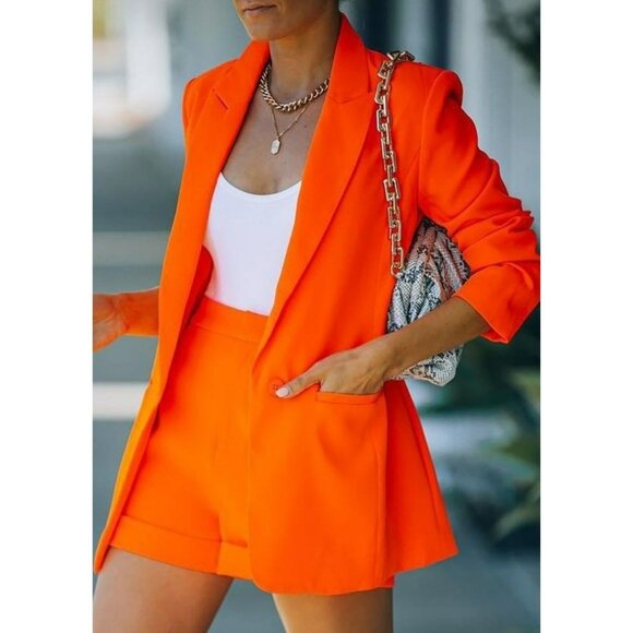 Two piece blazer and shorts set - Picture 5 of 7